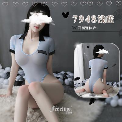 女教官透视开档连体衣 修身剪裁 免脱开档