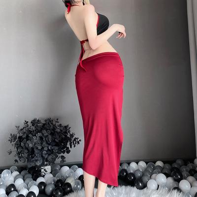 金链饰腰性感裸背玫瑰点胸套装 高开衩长裙